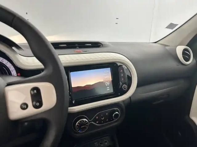 Renault Twingo iii achat intégral - 21 — photo 21