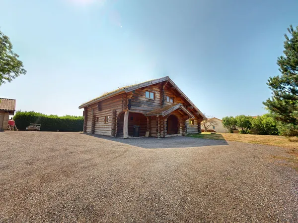 Maison 4 pièces 140 m²