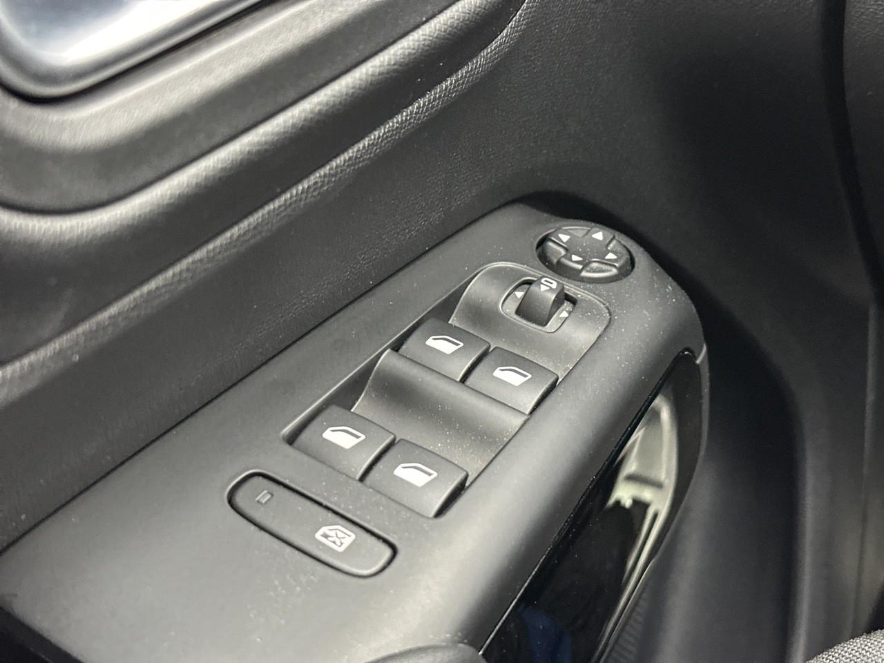 Citroën C5 Aircross puretech 130 s&s eat8 shine pack — photo 16