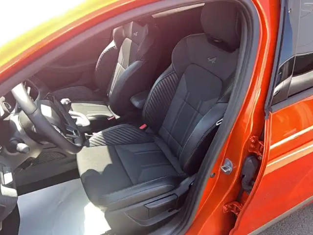 Renault Clio tce 90 ch gsr2 — photo 9