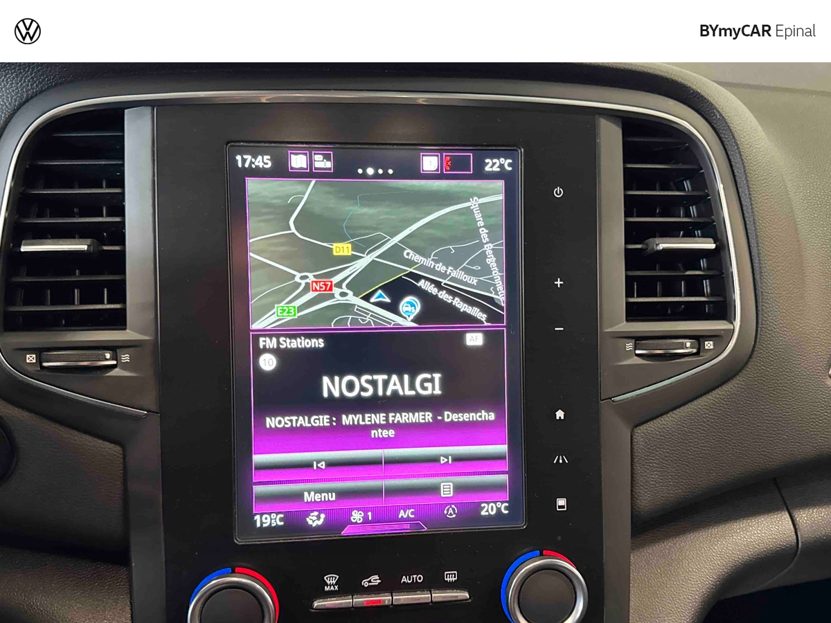 Renault Mégane IV Berline TCe 160 Energy EDC — photo 16