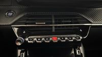 Peugeot 2008 1.2 PureTech 130ch S&S Allure Pack EAT8 — photo 26