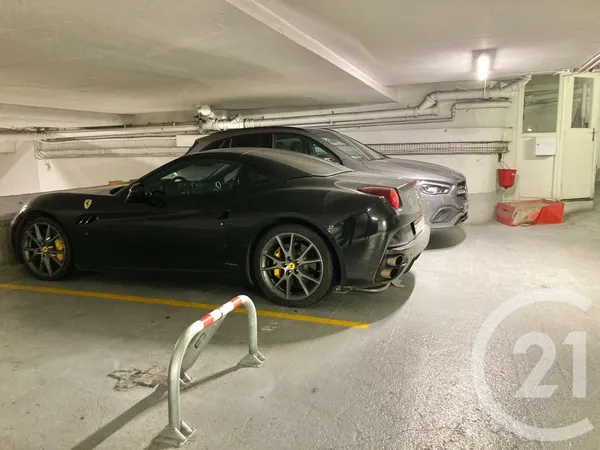 Parking 11 m²