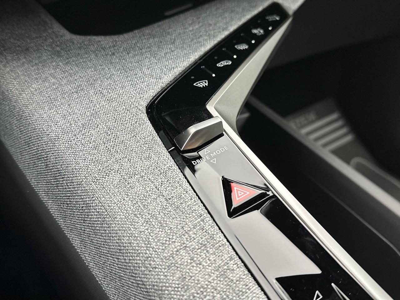 Peugeot 3008 hybrid 145 e-dcs6 allure — photo 30