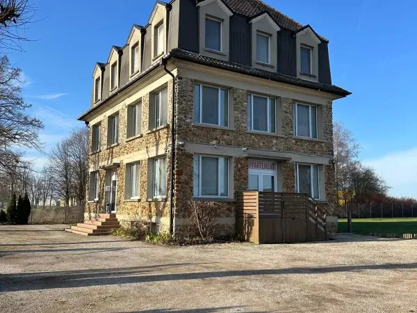 IMMEUBLE 12 CHAMBRES – IDÉAL INVESTISSEUR – FORT POTENTIEL