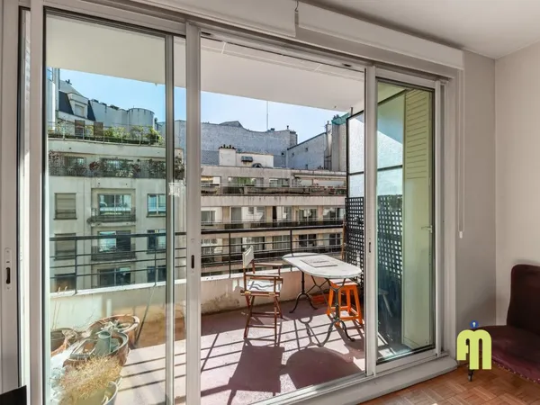 Vends t4 - 93 m² - Paris 75116