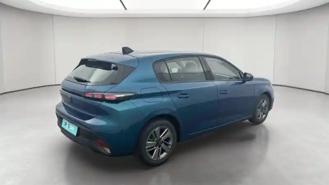 Peugeot 308 hybrid 145 e-dcs6 — photo 6