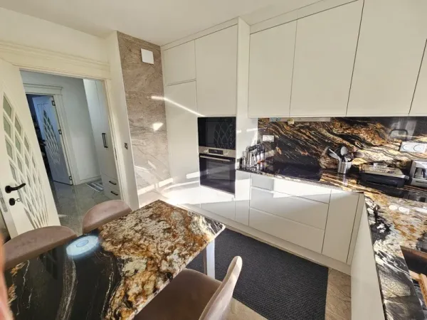 Appartement 4 pièces 81 m²