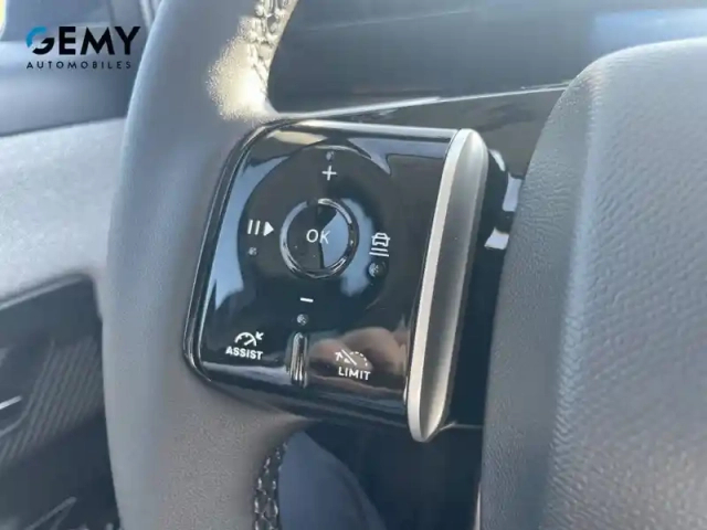 Citroën C5 Aircross hybride rechargeable 225 ch e-eat7 — photo 16