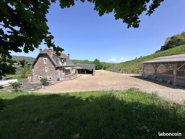 Maison 5 pièces 150 m²