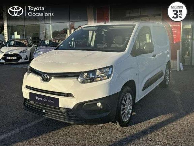 Toyota PROACE CITY Toyota Proace City Medium 100 D-4D Business RC22 — photo 1