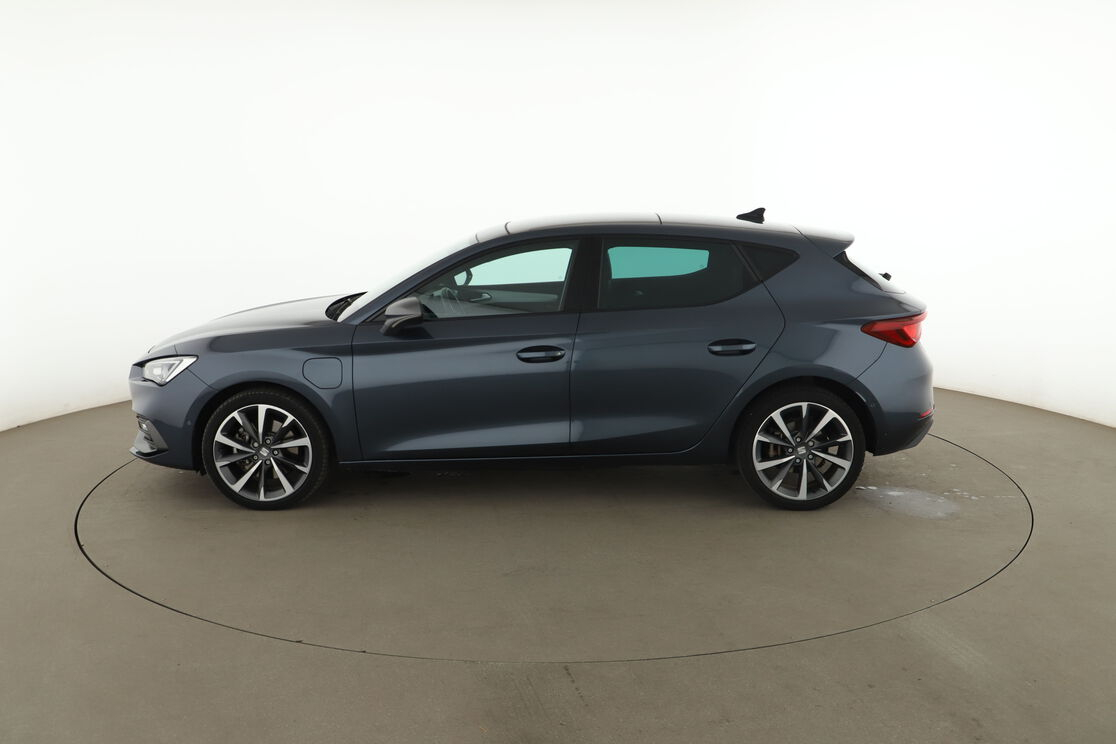 Seat Leon 1.4 TSI e-HYBRID FR DSG6 — photo 2
