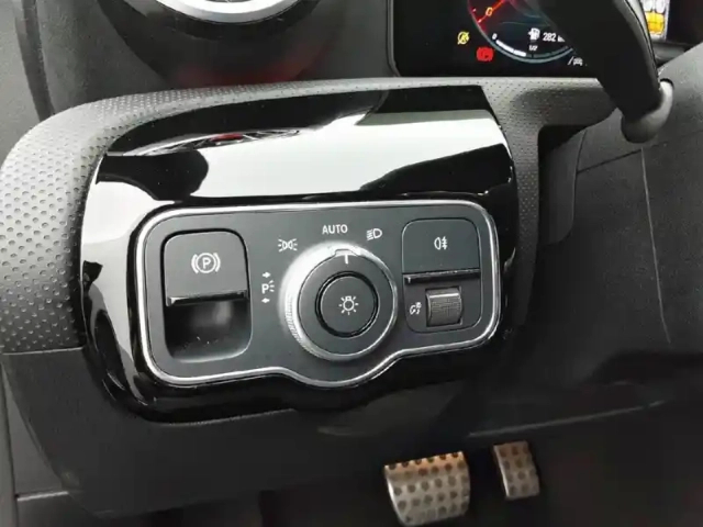 Mercedes Classe A 200 d 8g-dct — photo 60