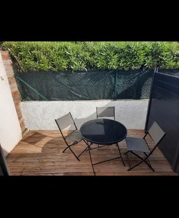 Loue t2 25m2 avec 25m2 d extérieurs