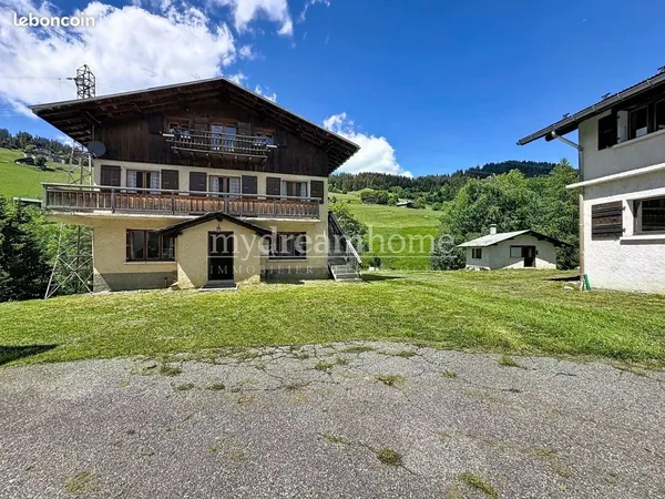 Maison 20 pièces 400 m²