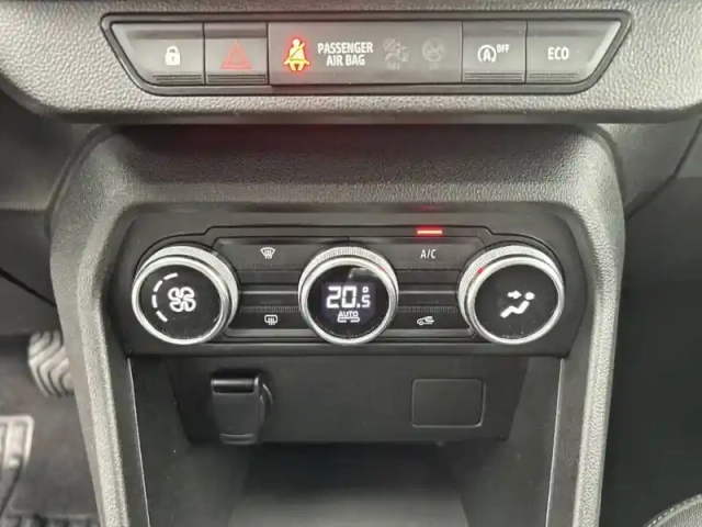 Dacia Sandero eco-g 100 - 22 — photo 23