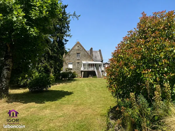 Maison 10 pièces 227 m²