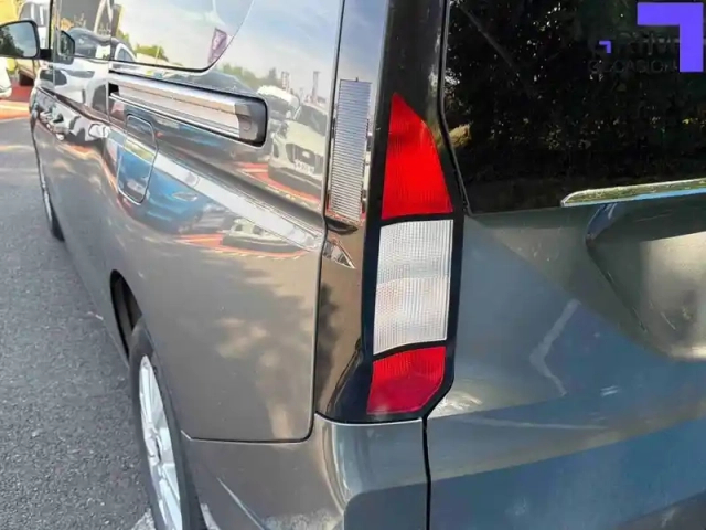Ford Tourneo grand  connect 2.0 ecoblue 102 bvm6 — photo 19