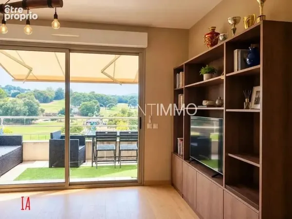 BIOT SOPHIA ANTIPOLIS appartement 4 pièces Dernier Etage