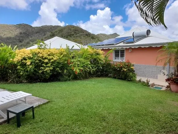Maison 7 pièces 268 m²