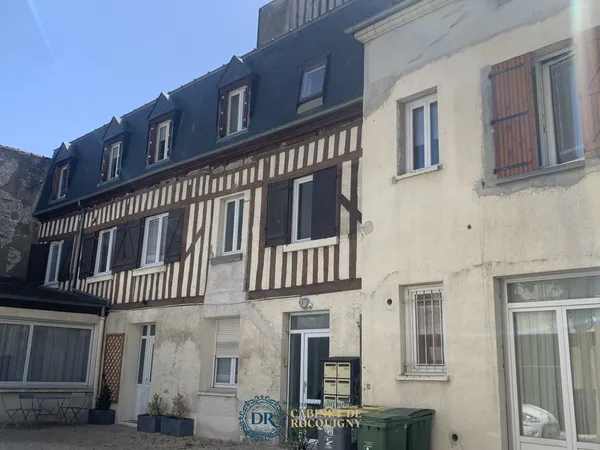 ORLEANS CENTRE - QUARTIER REPUBLIQUE - F2 meublé avec parkin