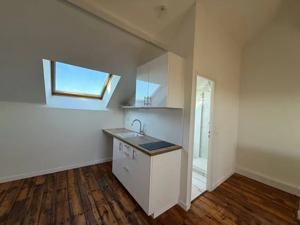 Studio 1 pièce 24 m²