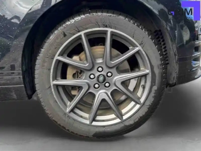 Land Rover Range Rover velar 2.0l p400e phev 404ch — photo 14