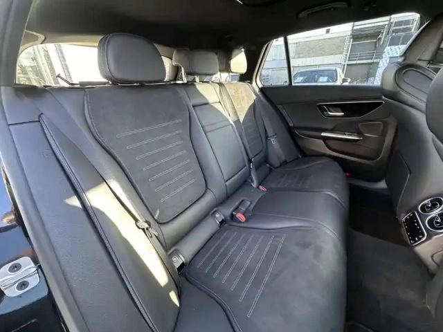 Mercedes Classe C 300 e break amg line — photo 30