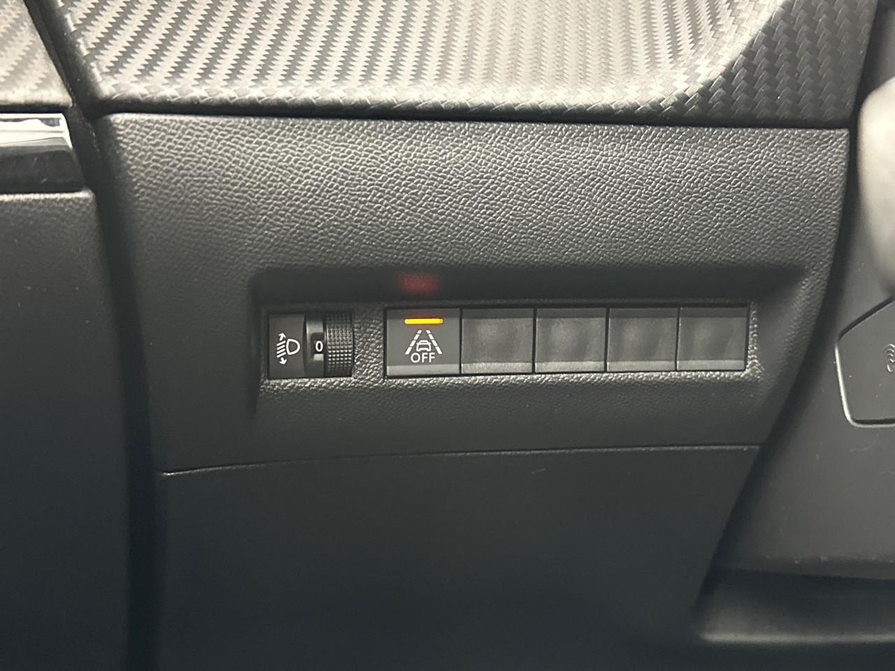 Peugeot 2008 puretech 100 s&s bvm6 allure — photo 16
