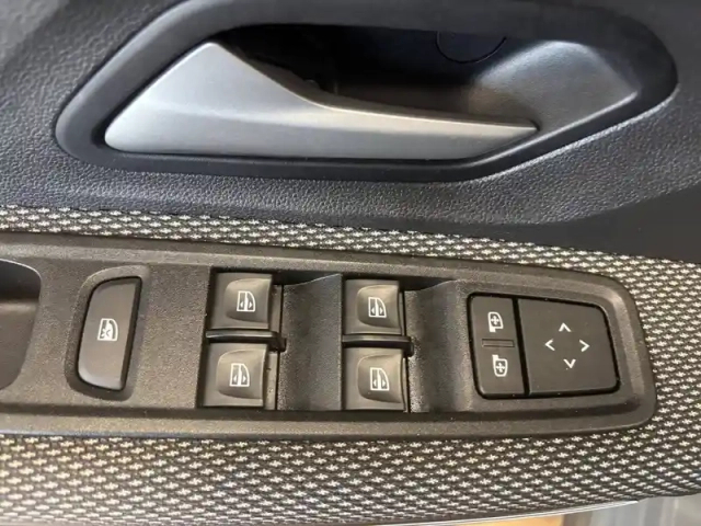 Dacia Jogger tce 110 7 places — photo 23