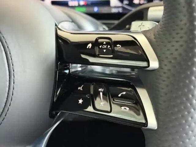 Mercedes Cla 580 e 4matic berline amg line — photo 34