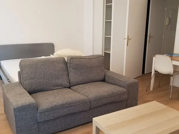Studio meublé