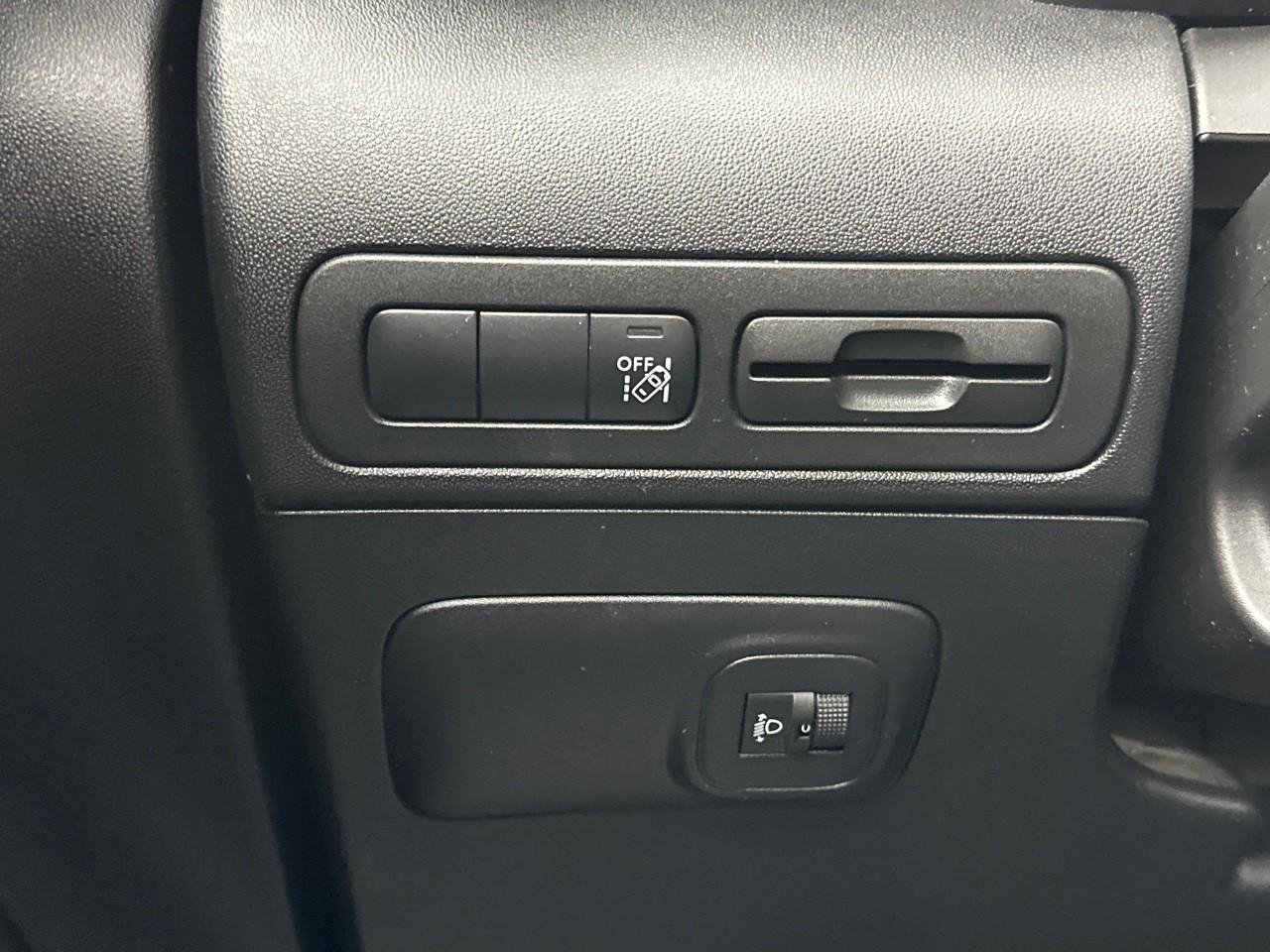 Citroën C3 Aircross puretech 130 s&s eat6 shine — photo 16