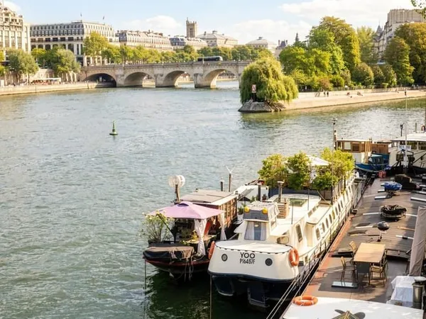Péniche 3 pièces 100 m²