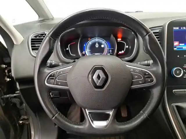 Renault Scenic grand  dci 110 energy — photo 35