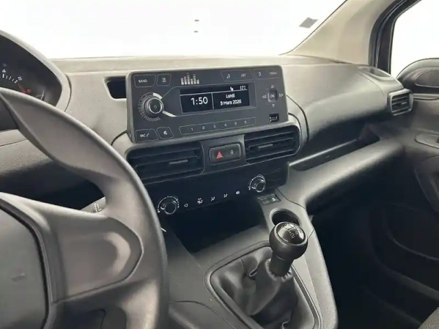 Peugeot Partner fourgon standard 650 kg bluehdi 100 s&amp;s bvm5 — photo 12