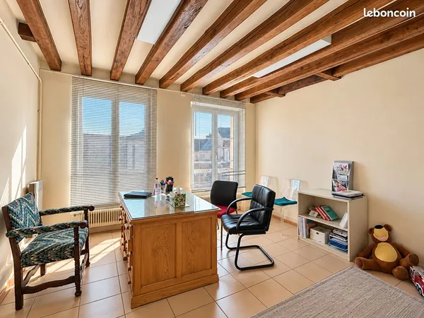 Bureaux 32 m² BROU