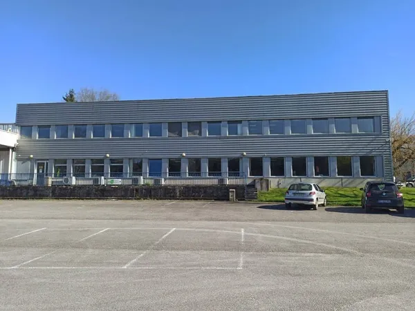 Bureaux 1700 m²