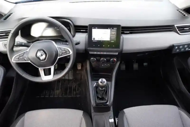 Renault Clio blue dci 100 ch gsr2 — photo 9