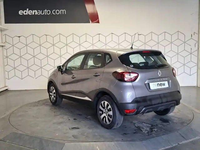 Renault Captur dci 90 e6c — photo 3