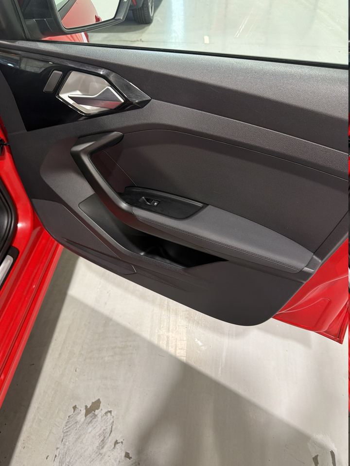 Audi A1 Sportback — photo 48
