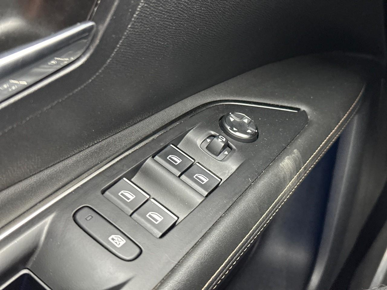 Peugeot 3008 hybrid 225 e-eat8 gt — photo 16