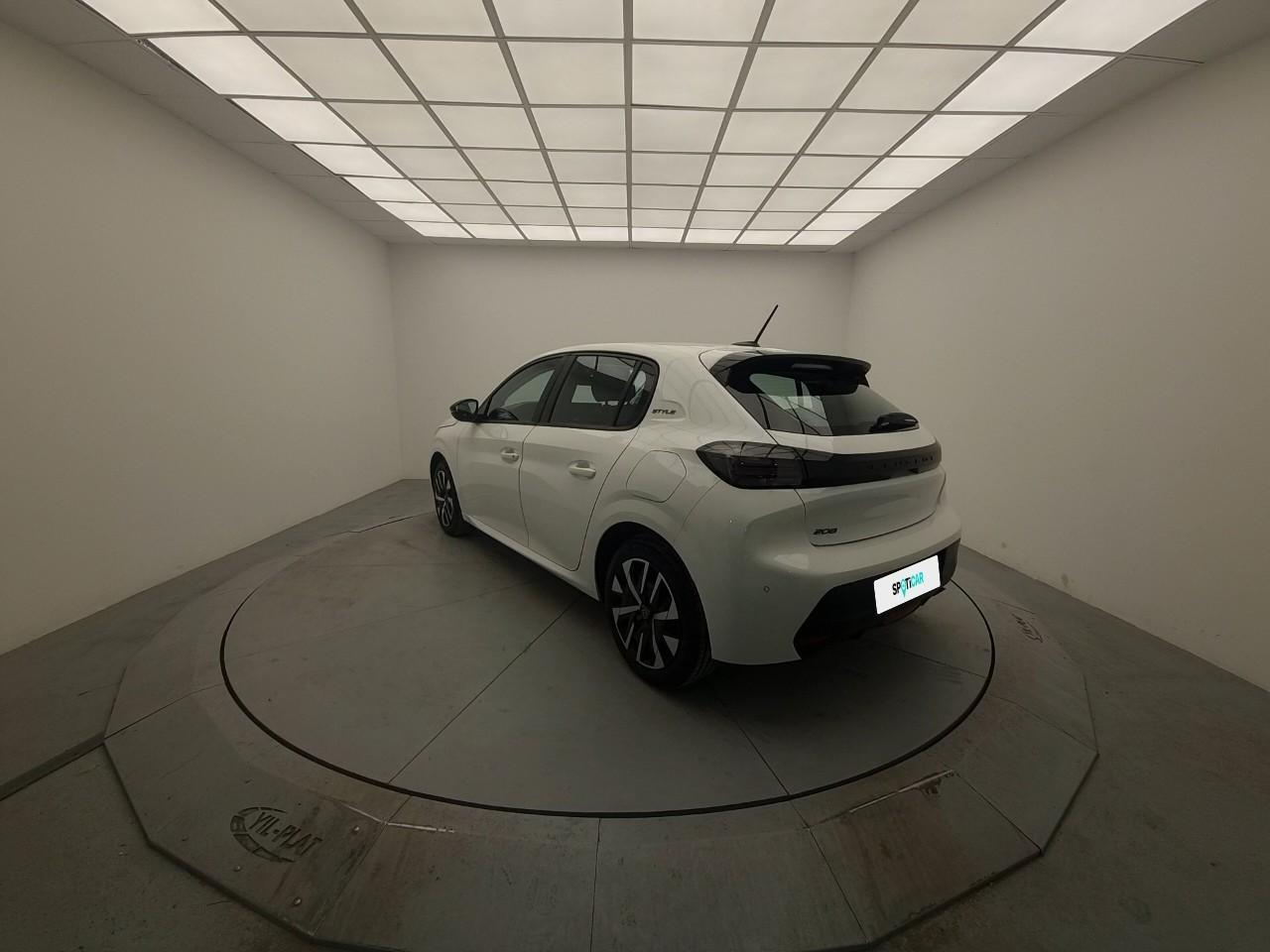 Peugeot 208 100 s&s bvm6 style — photo 3