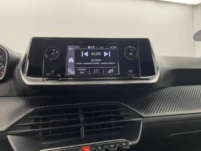 Peugeot 208 puretech 75 s&amp;s bvm5 — photo 20