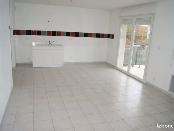 Appartement T3 67 m² avec balcon et 2 parkings - vendu loué - DPE C