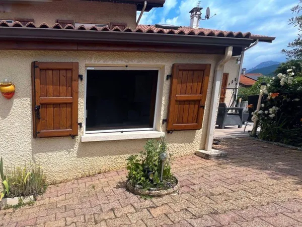 Studio 1 pièce 14 m²