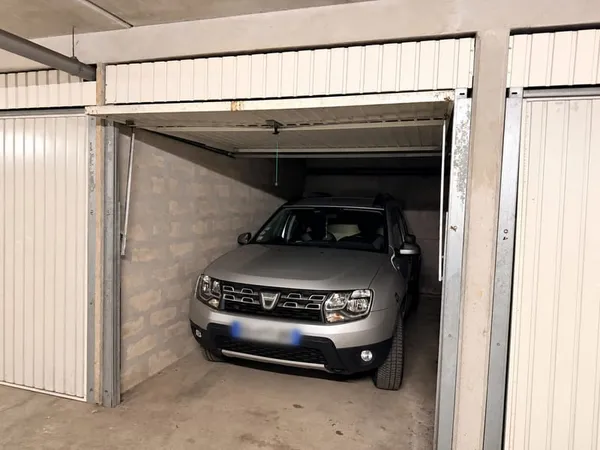 Garage - Avenue de Nice Antibes