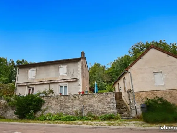 Propriété 11 pièces 229 m²