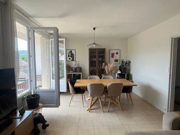 Appart LONS proche parc - 2 chambres