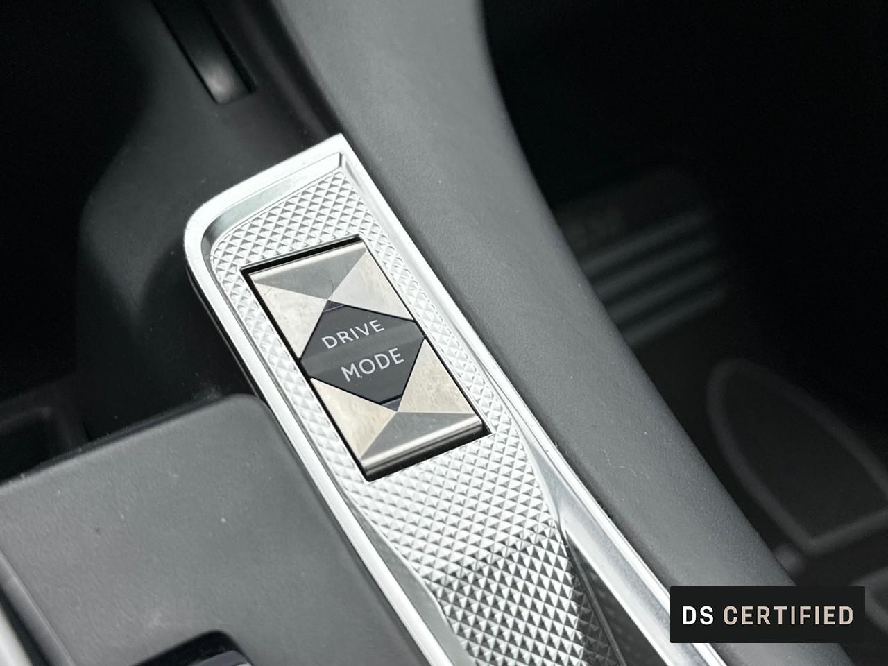 Ds Ds 7 crossback hybride rechargeable e-tense 225 eat8 opera — photo 31